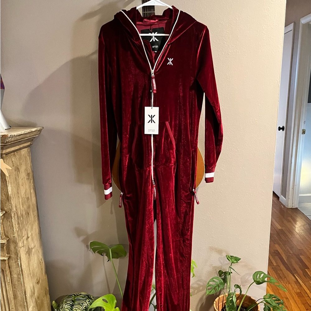 Onepiece Velvet onesie